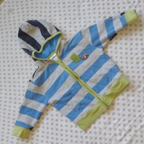 Three Outfit Bundle with BONUS Hoodie - Picture 2 of 16